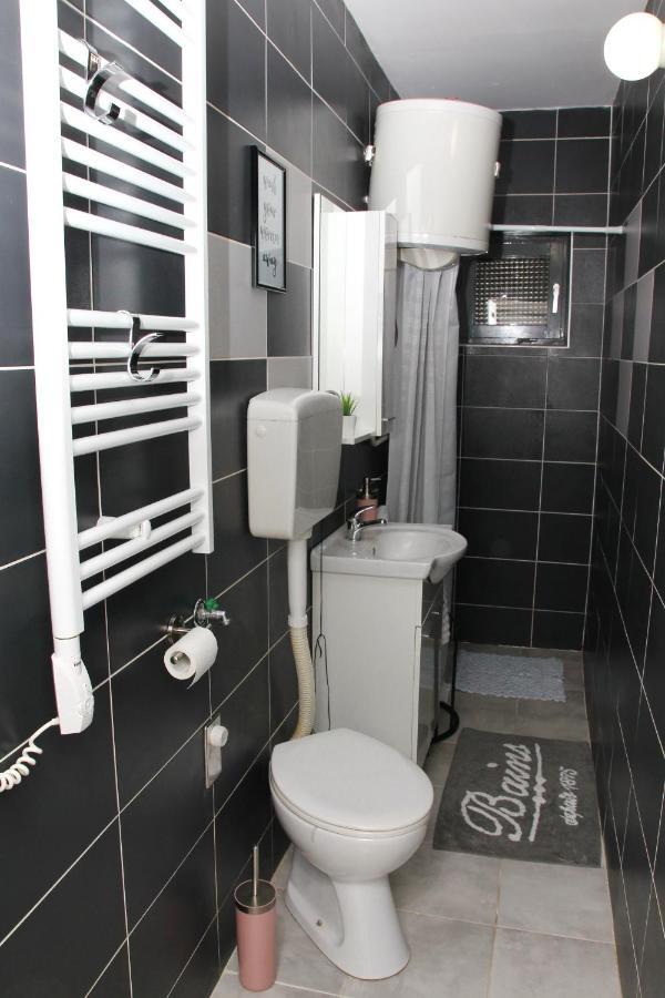 Apartman Zen Apartment Osijek Exterior photo